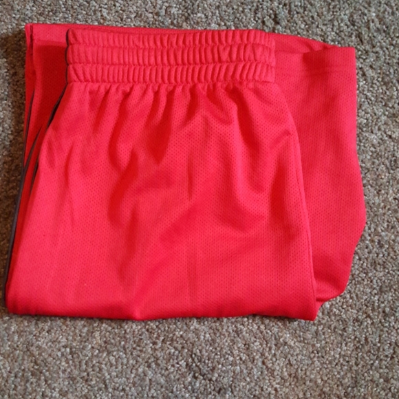 Men's shorts - Picture 3 of 3